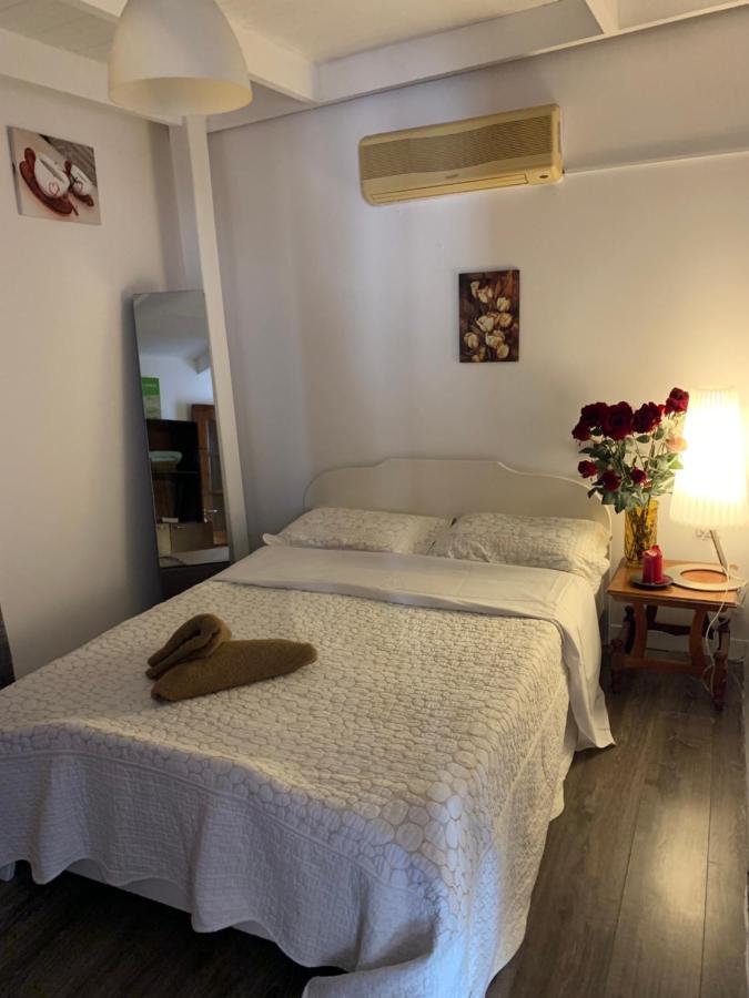Mini Penthouse Ларнака Екстер'єр фото