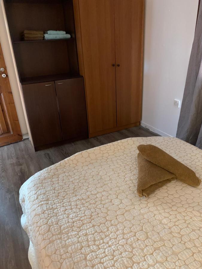 Mini Penthouse Ларнака Екстер'єр фото